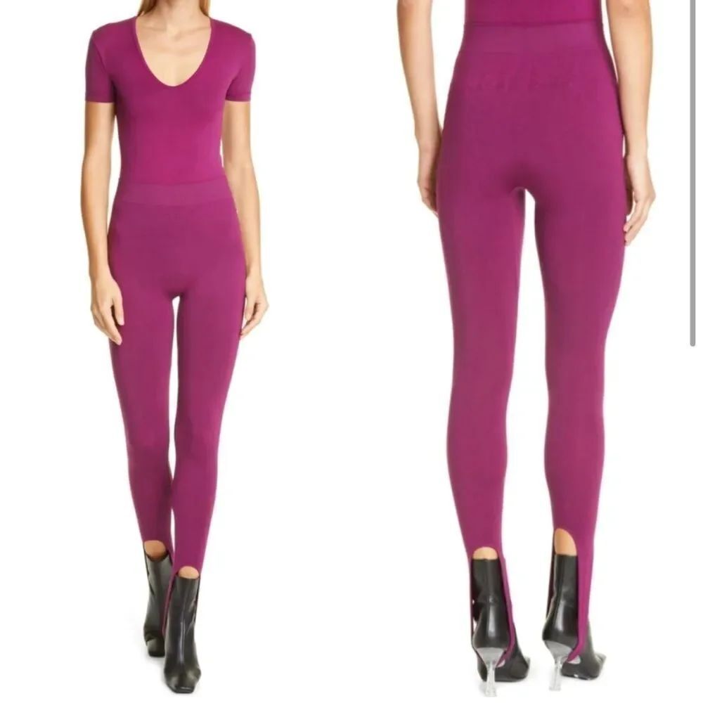 SIMON MILLER Evan Stirrup Seamless Leggings in Plum